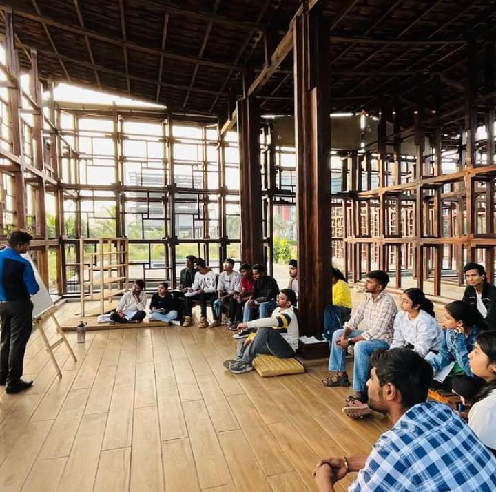 KK Modi University Bhilai Campus photo 2